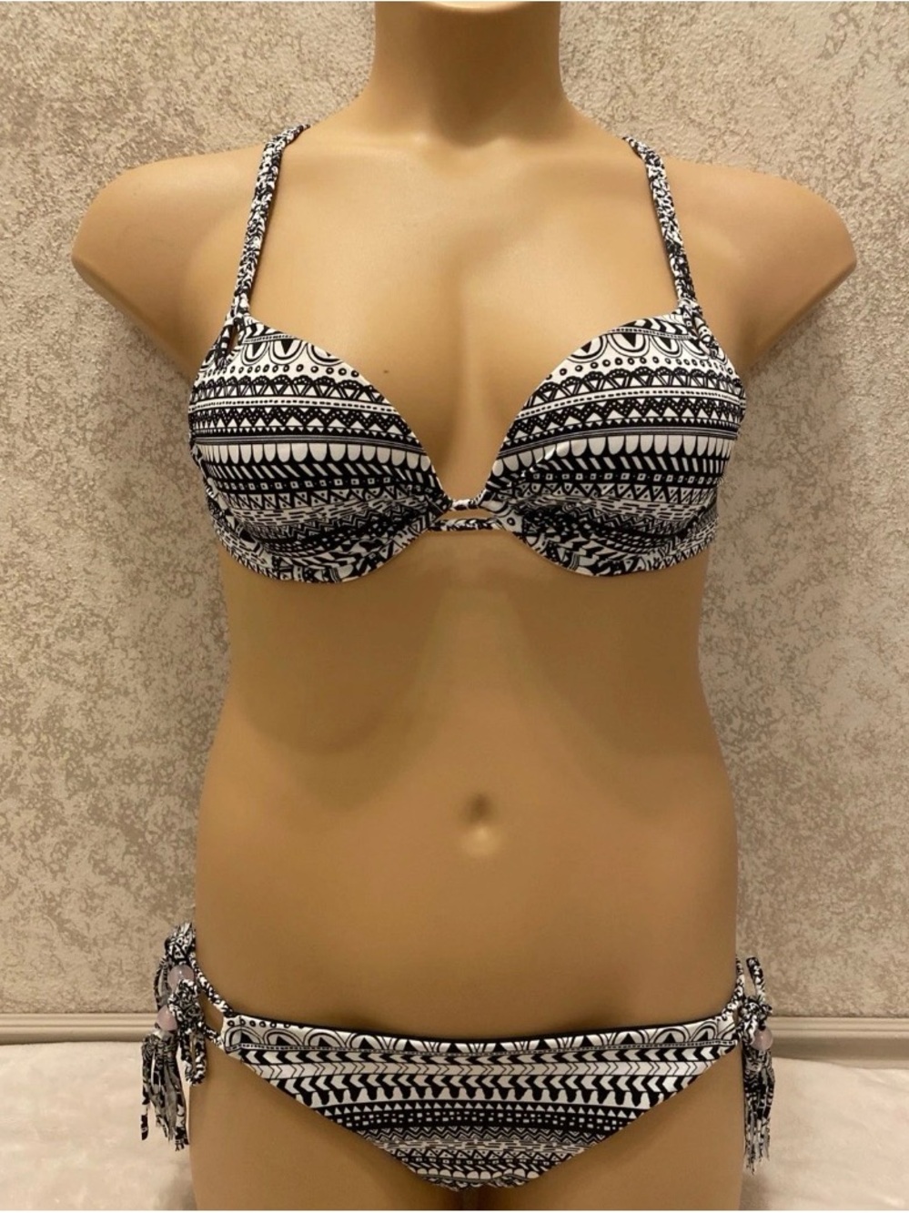 Victoria's Secret Black & White Pattered Push-Up Bikini Reversible Bottom